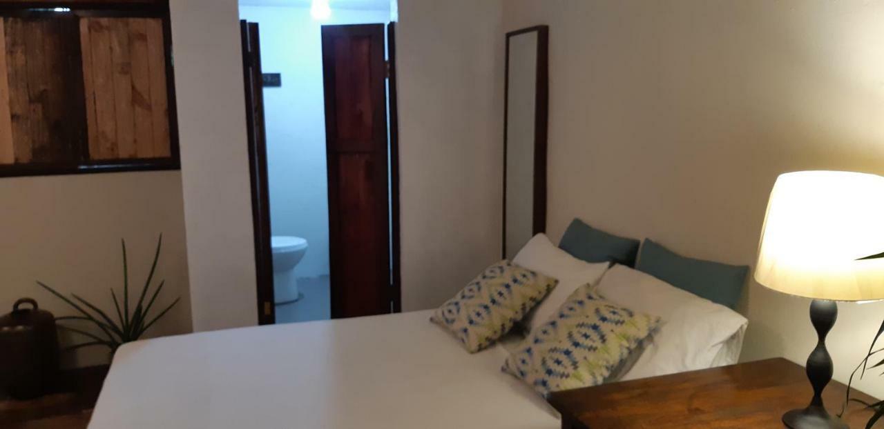 Marius B&B & Hostel Silang Extérieur photo